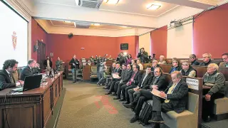 Reunión de la Junta de Accionistas del Real Zaragoza poco antes de declararse la pandemia, en diciembre de 2019.