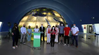 Alumnos de la Escuela Superior de Diseño de Aragón han presentado la I Muestra de Realizadores Aragoneses de Cine 'Fulldome' en el Planetario de Huesca.