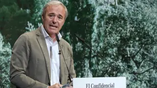 El alcalde de Zaragoza, Jorge Azcón, en el foro 'Sostenibilidad y Bosques Urbanos. El futuro verde de las ciudades', organizado este martes por 'El Confindencial'.