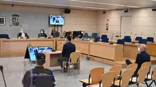 Juicio a mossos d'Esquadra que acompañaban a Puigdemont cuando fue detenido