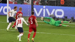 Semi Final England vs Denmark