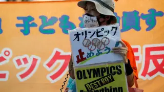 Japanese protesters call for "No Olympics" in Tokyo