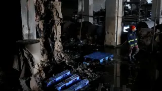 Incendio del pasado jueves en una fábrica de ropa en Bangladesh.