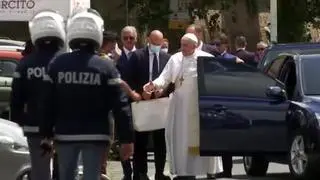El Papa Francisco recibe el alta hospitalaria