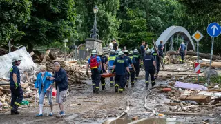 Equipos de rescate en la ciudad de Bad Neuenahr, Alemania, este jueves