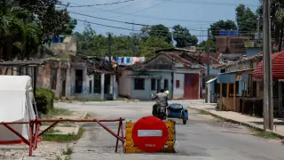 Simpatizantes del gobierno cubano mantienen presencia en San Antonio de los Baños