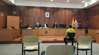 El acusado, durante el juicio celebrado este jueves en la Audiencia de Zaragoza.