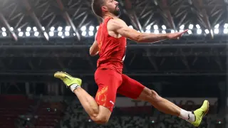 Salto de Eusebio Cáceres, en los Juegos Olímpicos de Tokio 2020.