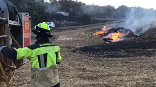Estabilizado un incendio en Graus tras arder cinco hectáreas de terreno agrícola y vegetación.