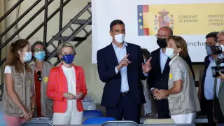 Pedro Sánchez, Ursula von der Leyen y Charles Michel visitan centro de acogida de Torrejón