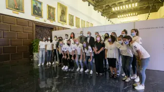 Recepción del Ayuntamiento al Zaragoza Club de Fútbol Femenino