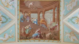 Detalle de una de las escenas pintadas en la bóveda de la iglesia