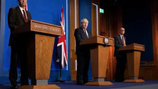British PM holds press briefing on COVID-19 winter plan