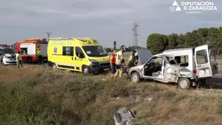 Accidente tras colisionar dos furgonetas en el término municipal de Bujaraloz.