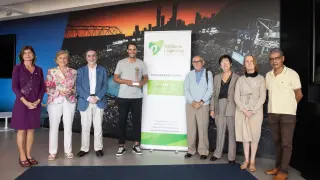 Rafael Nadal recibe el premio Teléfono de la Esperanza.