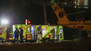 Salvamento Marítimo rescata al sur de Gran Canaria a unas 50 personas, de las que un bebé, cuatro niños y tres mujeres fueron evacuados en helicóptero hasta el hospital