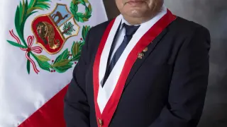 Muere congresista de Perú durante debate de voto de investidura del Gobierno
