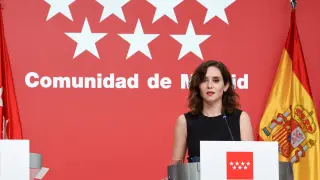 La presidenta de la Comunidad de Madrid, Isabel Díaz Ayuso, responde a los medios tras una reunión del Consejo de Gobierno de la Comunidad de Madrid.