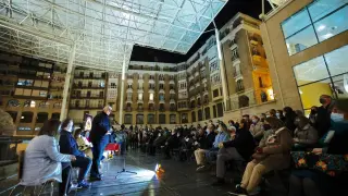 El acto de presentación del del turrón 'Paco Goya', en el Museo del Teatro de Caesaraugusta.