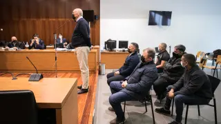 Los acusados, durante el juicio celebrado este lunes en la Audiencia Provincial.