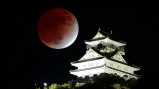 El eclipse de luna visto desde Japón