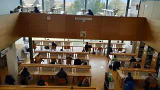 Biblioteca de la Escuela Politécnica, uno de los espacios habilitados para los exámenes.