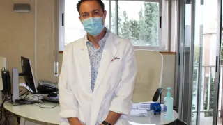 Alberto Fantova, médico especialista en Urología de Clínica HLA Montpellier.