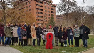 Foto de familia del acto institucional del Día Mundial de la Lucha contra el Sida.