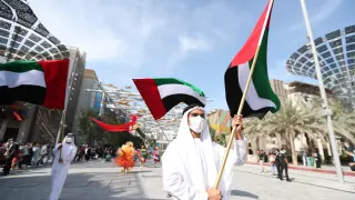 Un desfile en el Día Nacional de Emiratos Árabes Unidos.