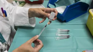 Hospital Miguel Servet de Zaragoza: vacunación de profesionales sanitarios