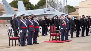 Los militares de la Base Aérea de Zaragoza celebran la patrona de la virgen de Loreto un año marcado por el rescate de Afganistán.