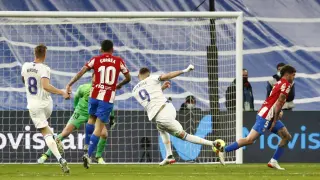 Momento del gol de Benzema frente al Atlético