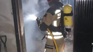 Los bomberos de la DPT, en el fue en Valjunquera.