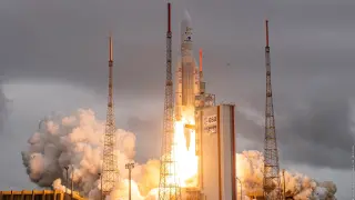 Prelaunch of Ariane 5 (40318331)
