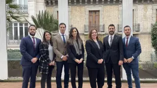 La nueva Junta de la Agrupación de Jóvenes Abogados que encabeza Sofía Huguet
