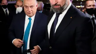 El líder de Vox, Santiago Abascal, junto al primer ministro de Hungría, Viktor Orban