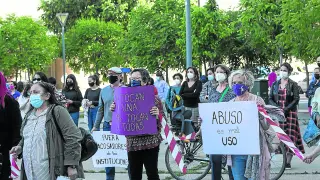 protesta centro salud parque goya 2 zaragoza abusos sexuales médico
