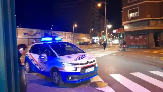 Un coche de la Policía Local de Zaragoza.