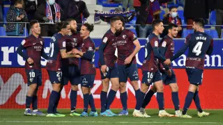 Imágenes del partido entre la SD Huesca y el Mirandés