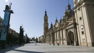 Plaza del Pilar con vista a la Basílica del Pilar de Zaragoza.