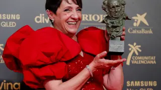 Blanca Portillo con su Premio Goya 2022.