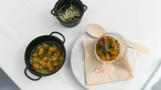 Versión de la olla jacetana (arriba), boliches de ayuno zaragozanos (izquierda) y la receta turolense, con sardina (derecha).