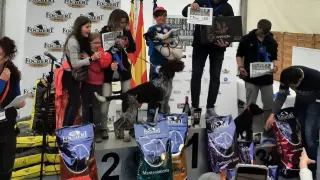 El podio con los perros que quedaron en las tres primeras posiciones