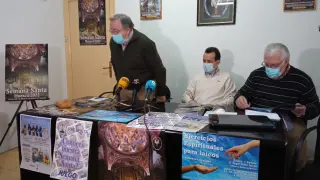 Presentación del programa y del cartel de la Semana Santa de Huesca en el local de la Archicofradía de la Vera Cruz.