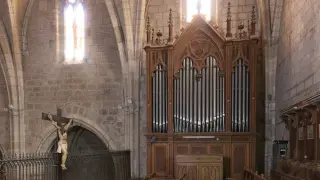 El órgano de la iglesia de San Francisco de Teruel. La caja y el órgano son de Pedro Palop, Valencia, 1909.