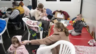 UNHCR visits a reception point for refugees from Ukraine