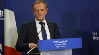 Donald Tusk, presidente del PP europeo, en la rueda de prensa posterior al encuentro de los populares este jueves.