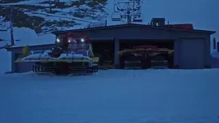 Así trabajan la nieve en Candanchú las 24 horas