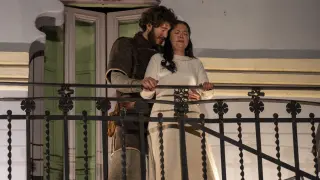 Las Bodas de Isabel de Segura que se esta celebrando en Teruel. escena en la que Isabel niega un beso a Diego. foto Antonio garcia/Bykofoto. 26/03/22[[[FOTOGRAFOS]]]