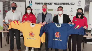 Presentación del Mundial de Hockey Hielo Femenino División II Grupo A que se celebrará en Jaca.